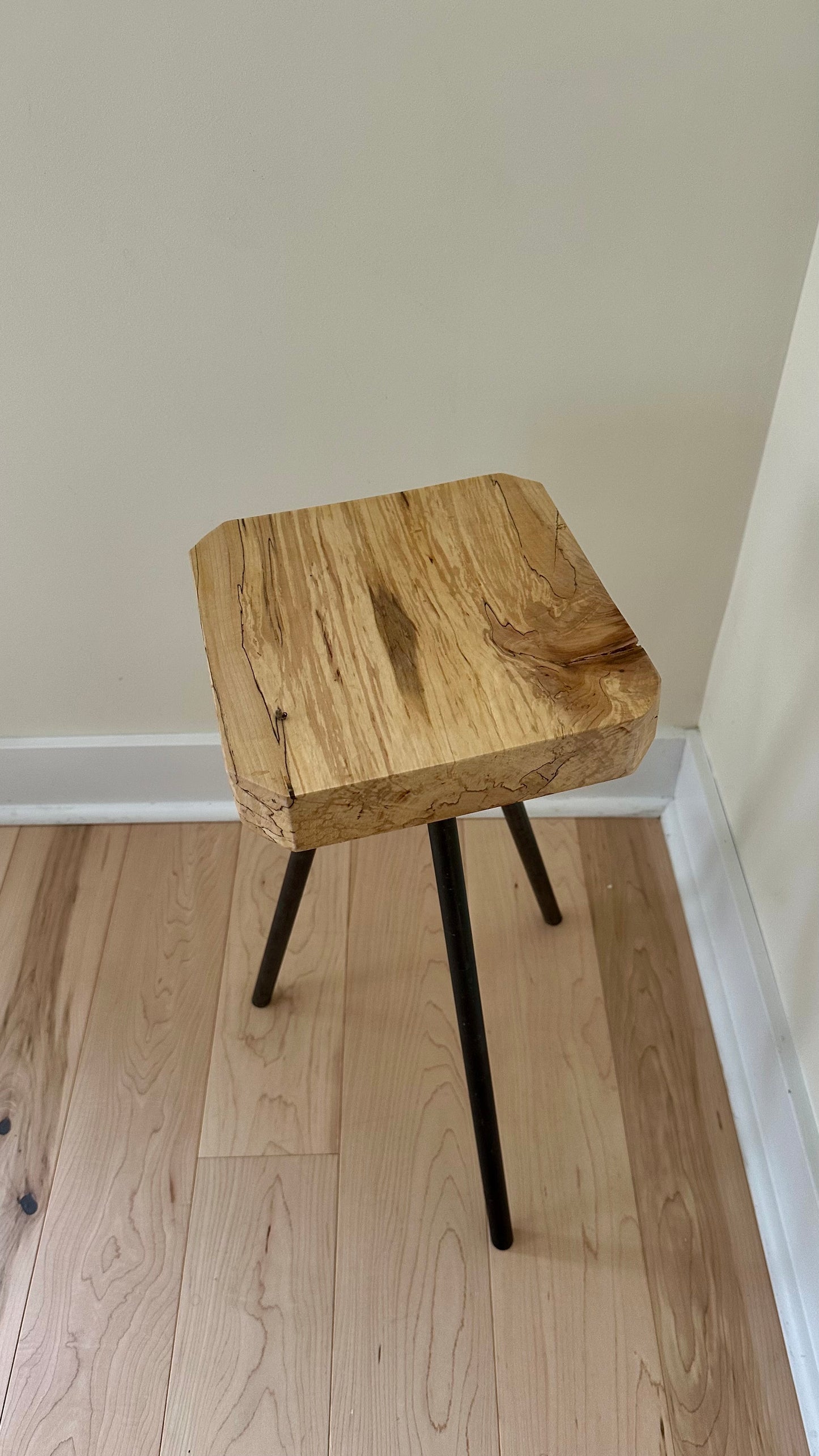 Wood side table / plant stand on steel tripod base