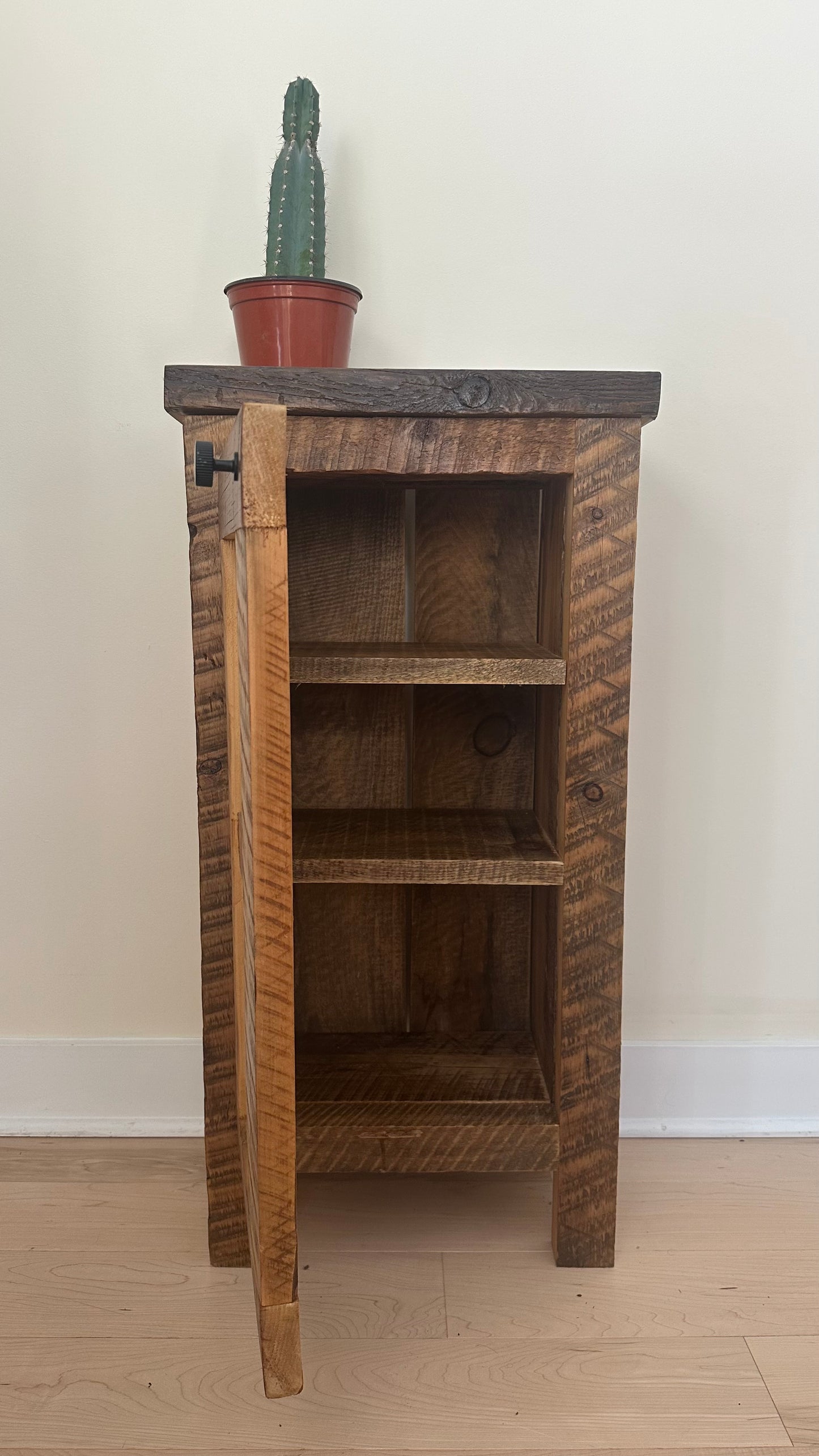 1 x Rustic Reclaimed Wood Compact Cabinet / Night Stand