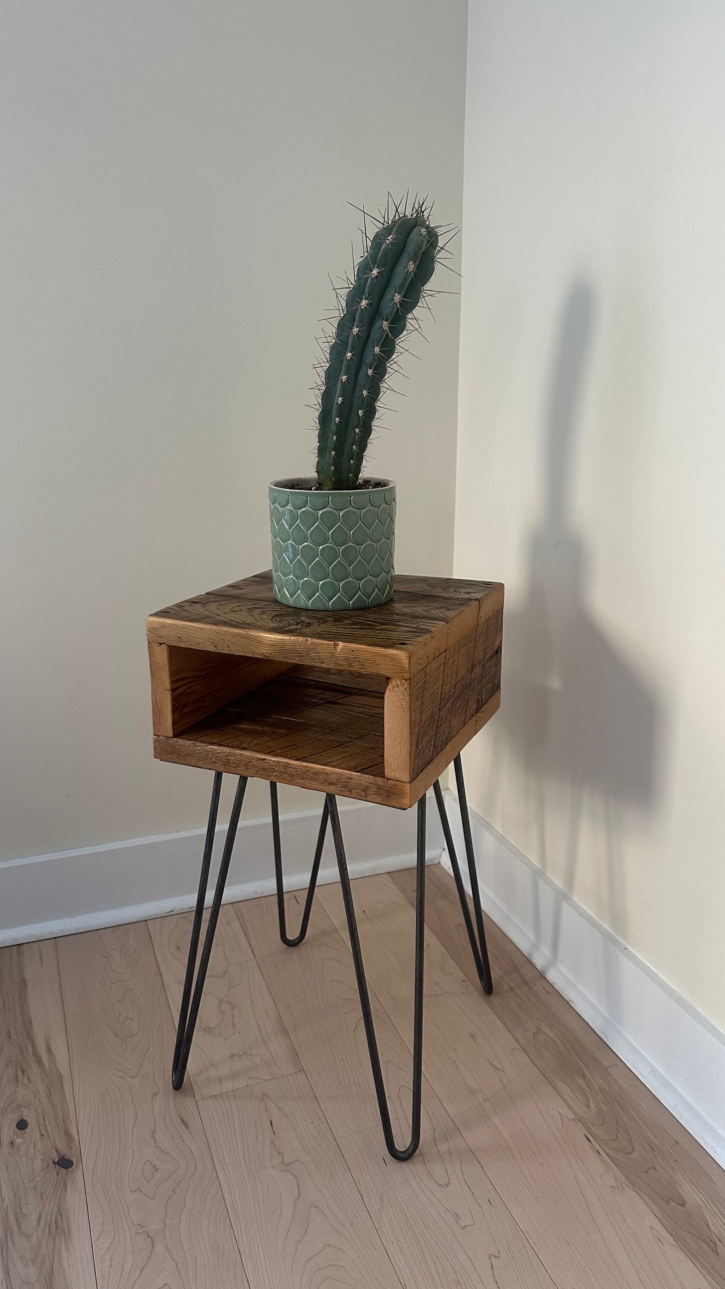 Set of 2 x Rustic Wood Side Tables / Night Stands