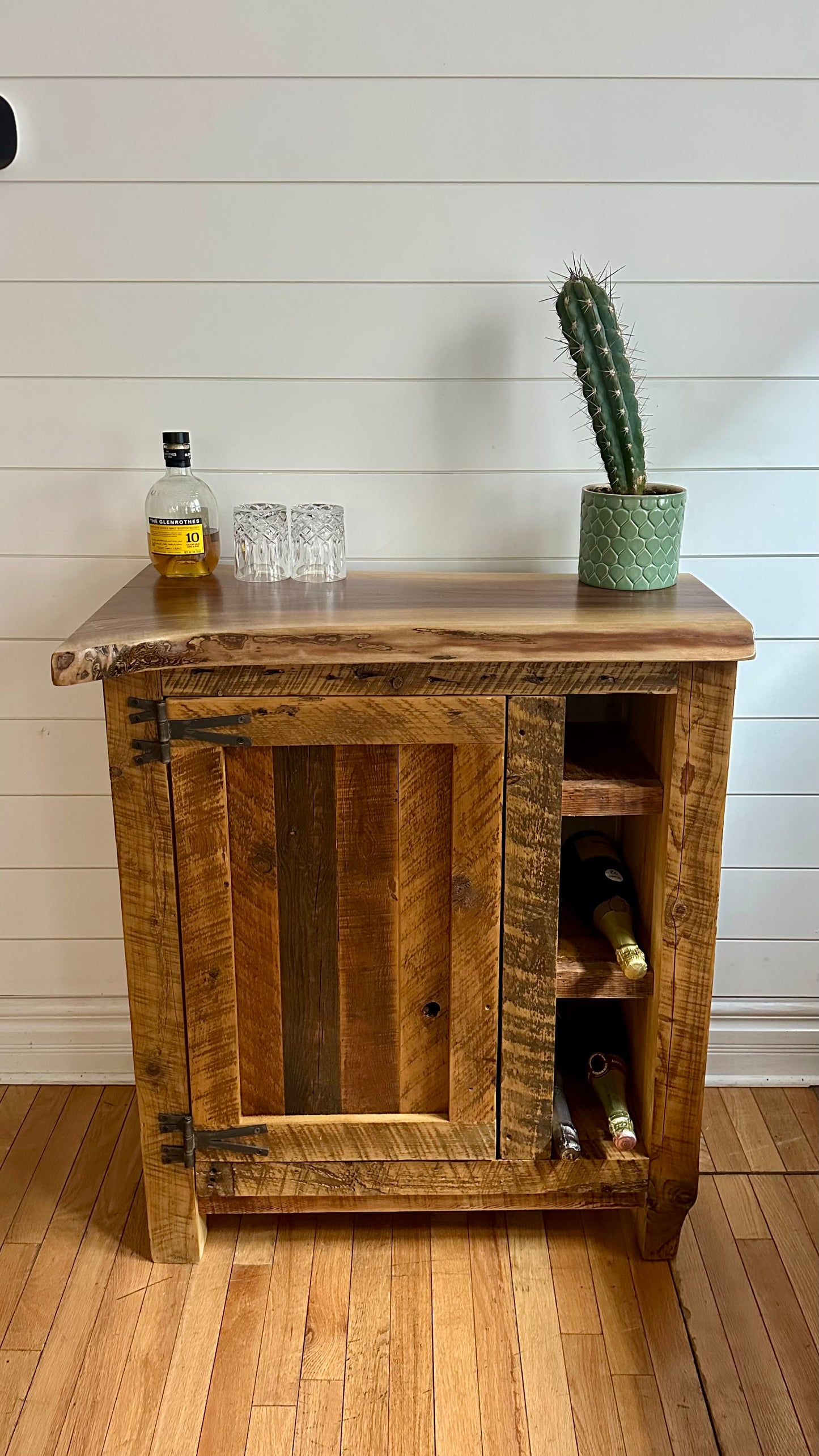 32” L Compact Rustic Wood Bar / Kitchen Cabinet