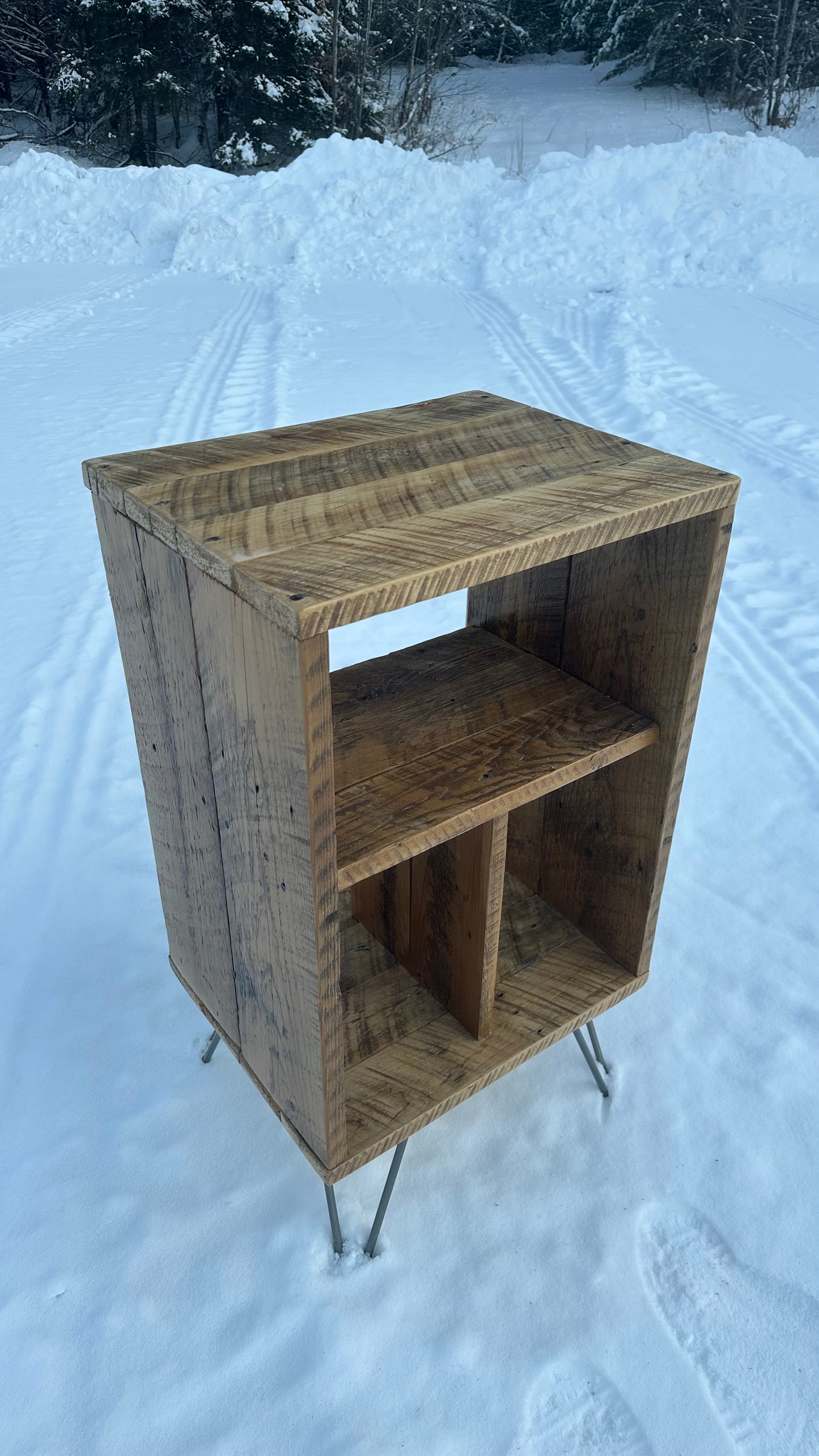 Rustic Reclaimed Wood Vinyl / Media Table