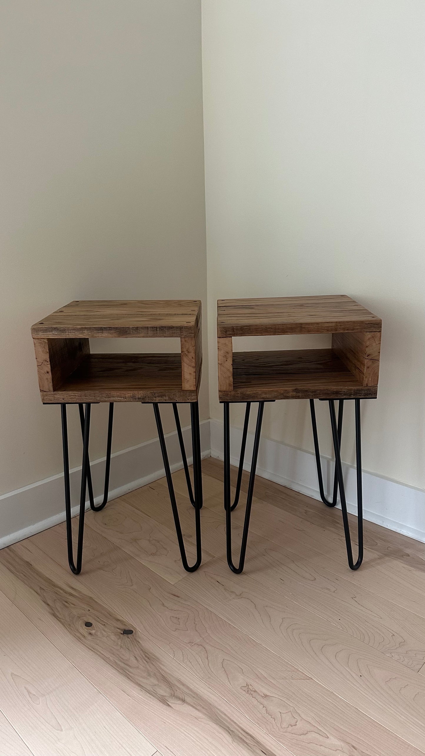 2 x Rustic Oak Wood Night Stands / Side Tables
