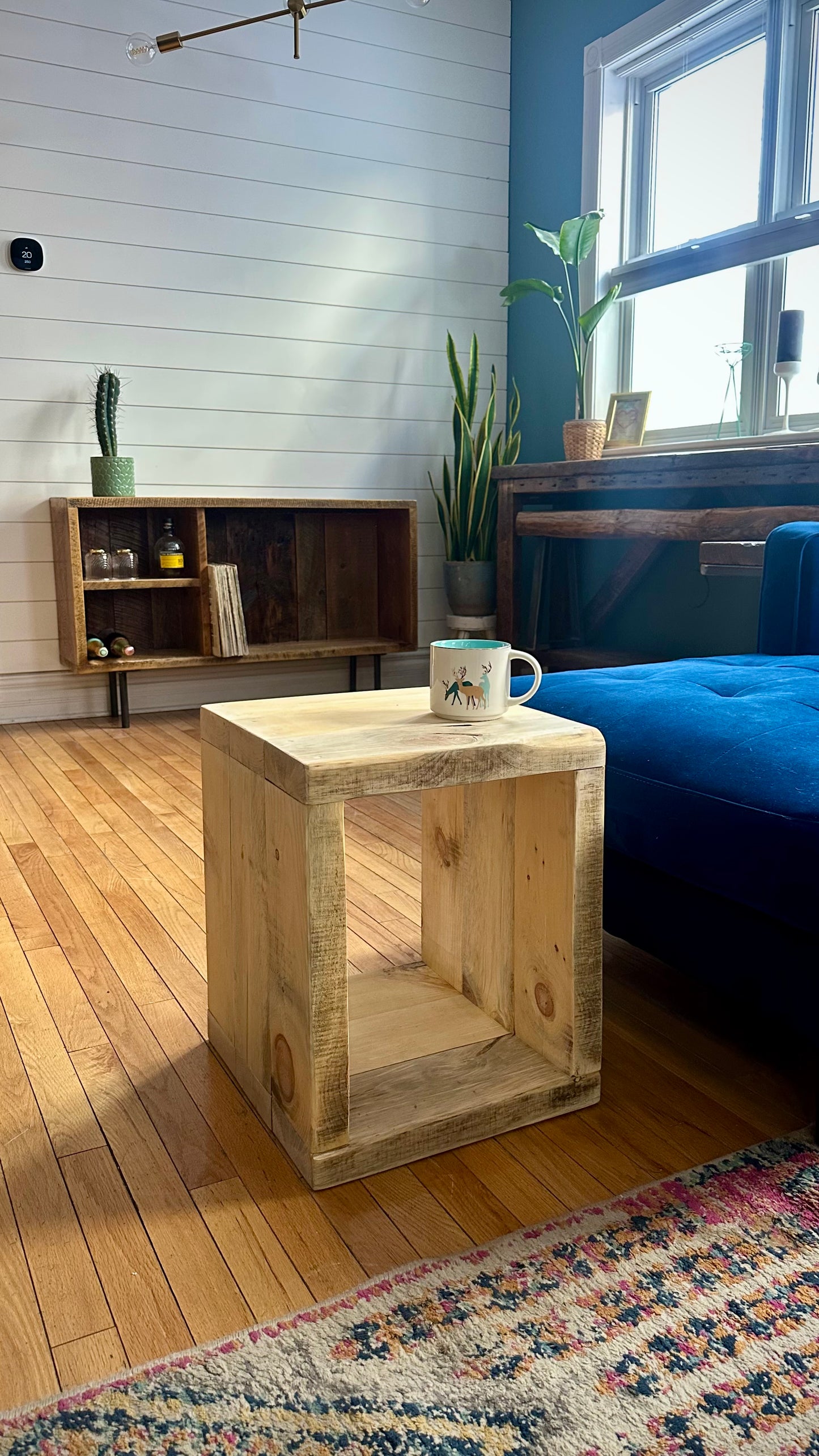 Rustic Natural Red Pine Side Table