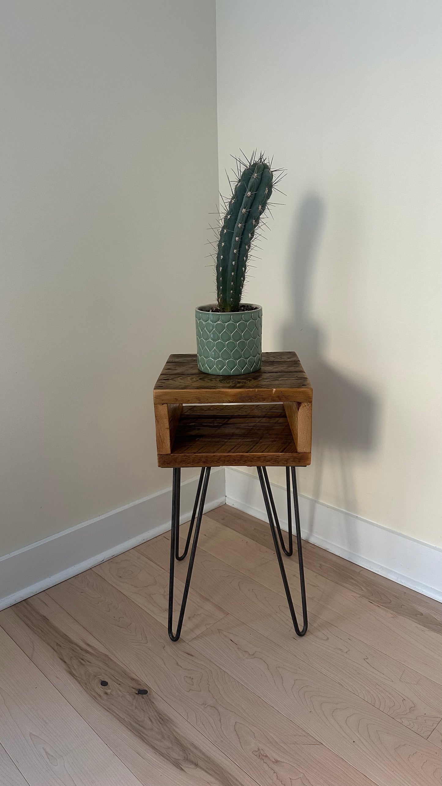 Set of 2 x Rustic Wood Side Tables / Night Stands