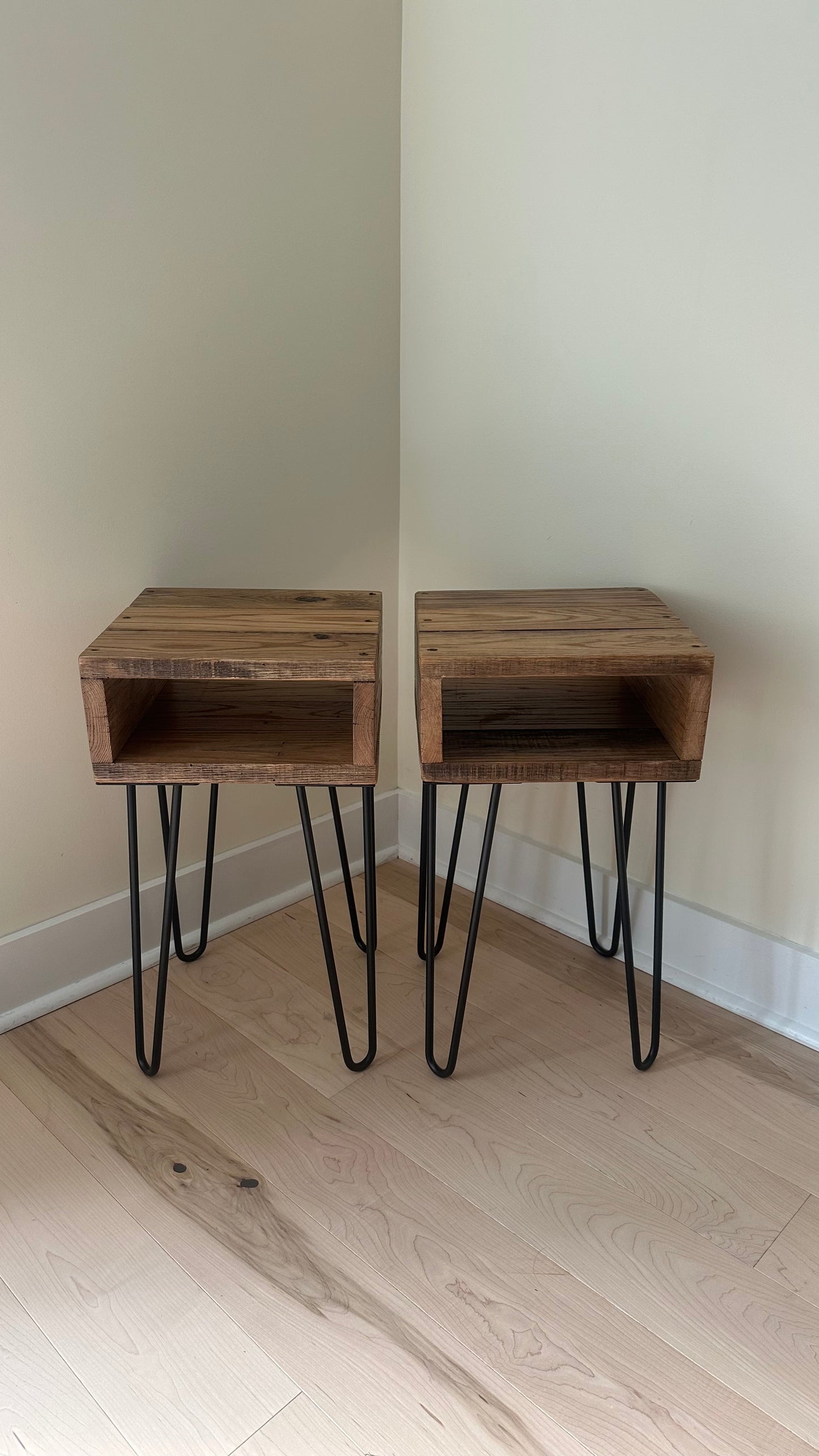 2 x Rustic Oak Wood Night Stands / Side Tables