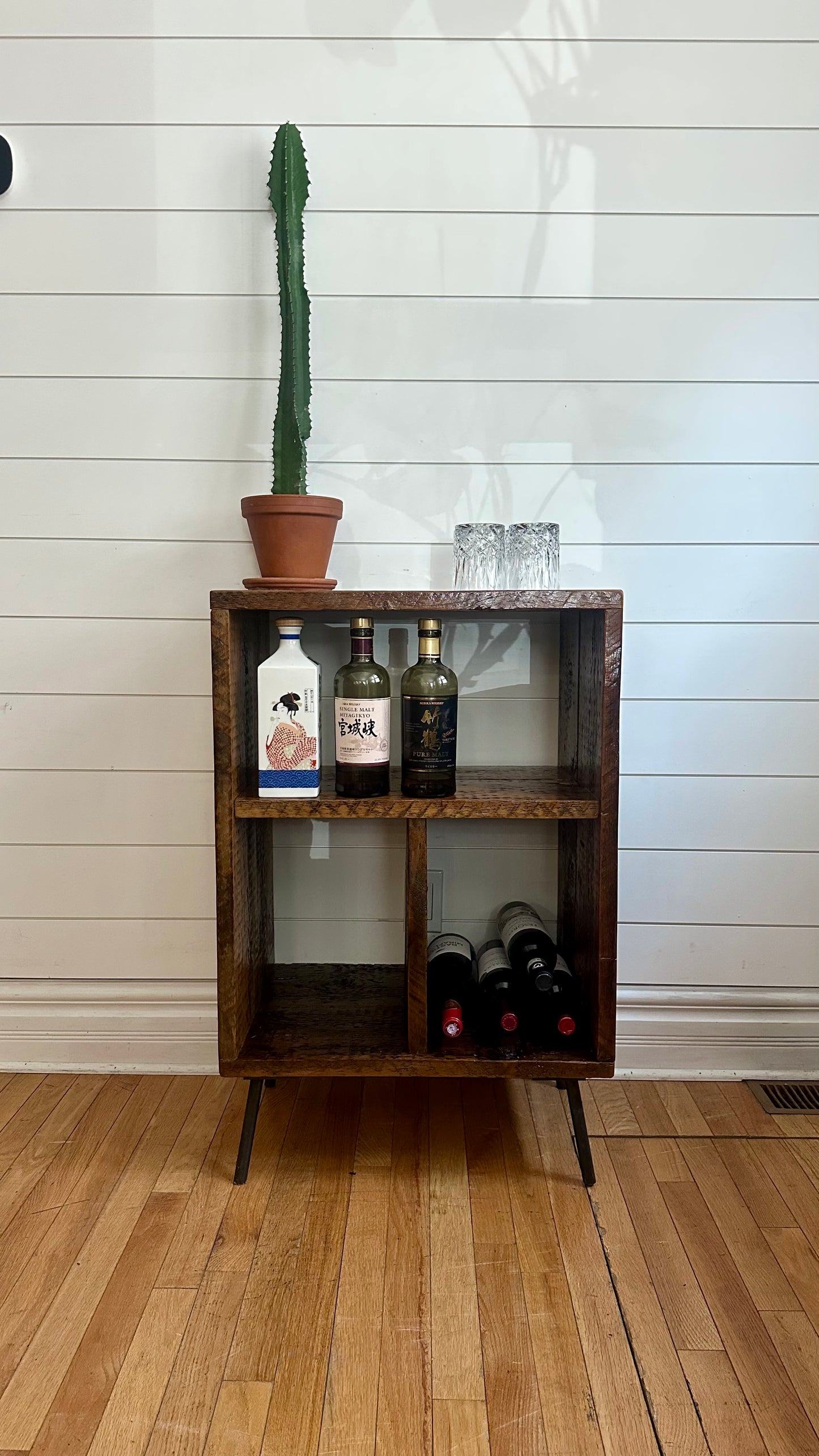 Rustic Reclaimed Wood Record / Vinyl / Media Table