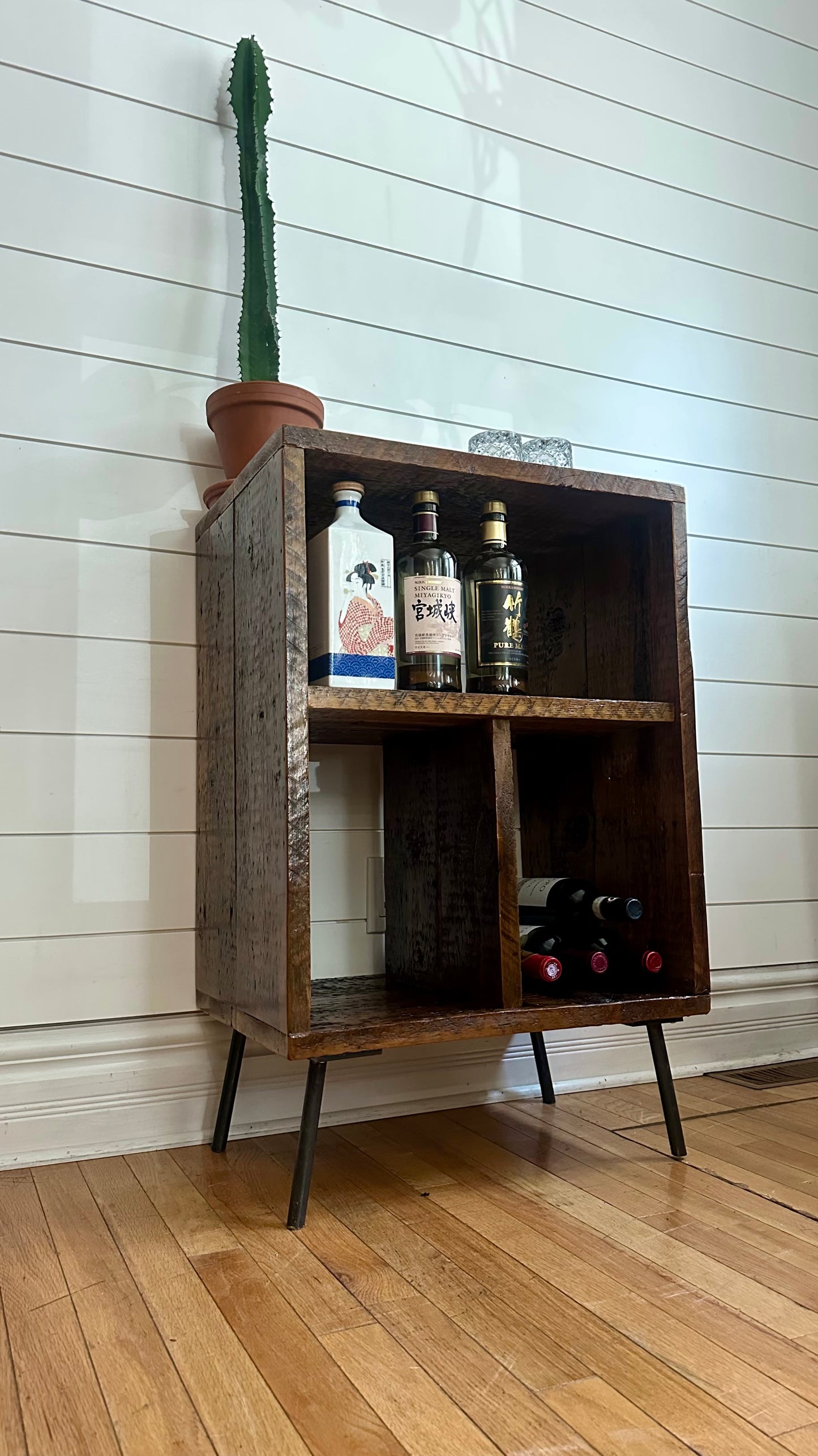 Rustic Reclaimed Wood Record / Vinyl / Media Table
