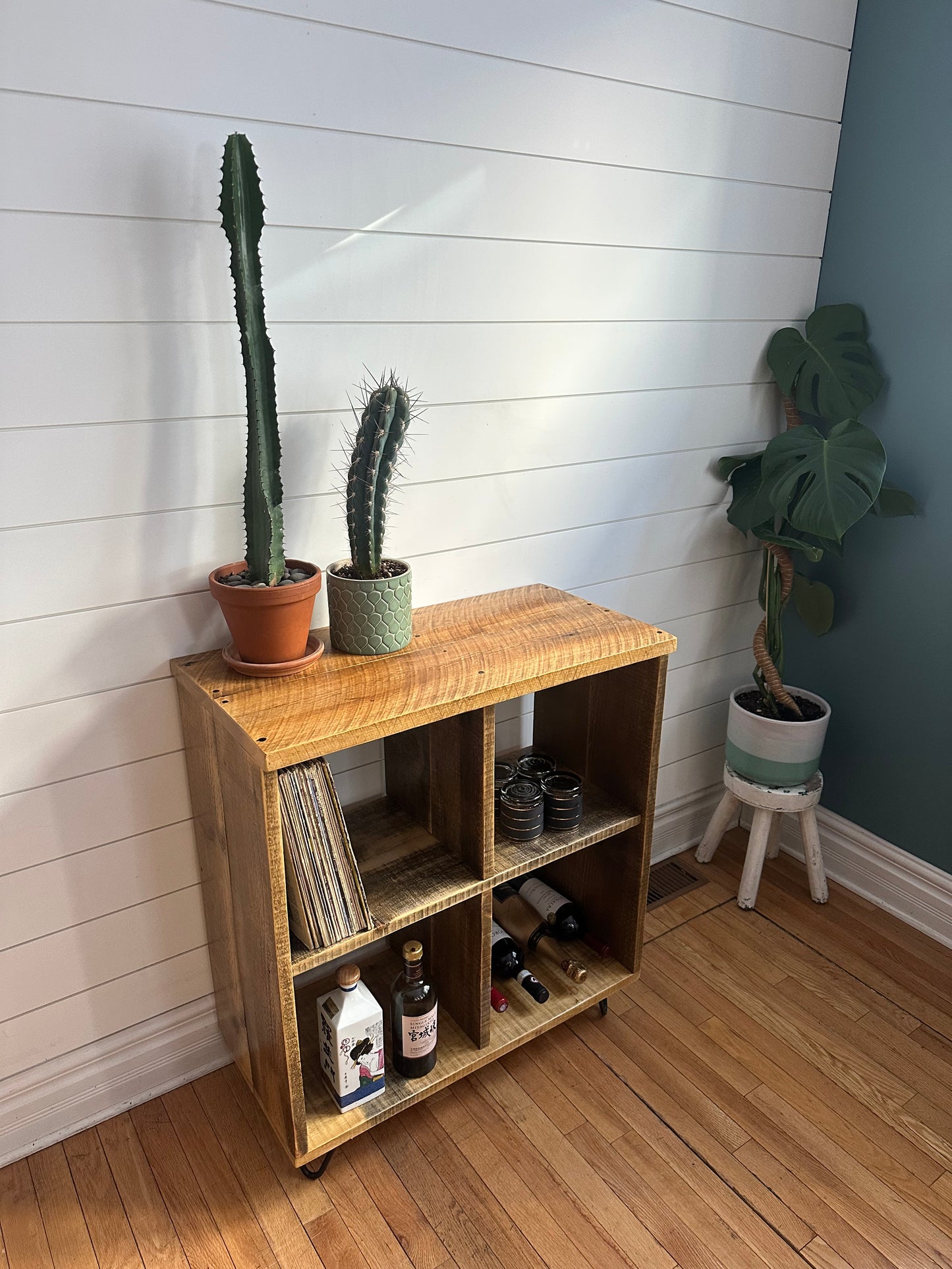 30” L Rustic Wood Cube Table
