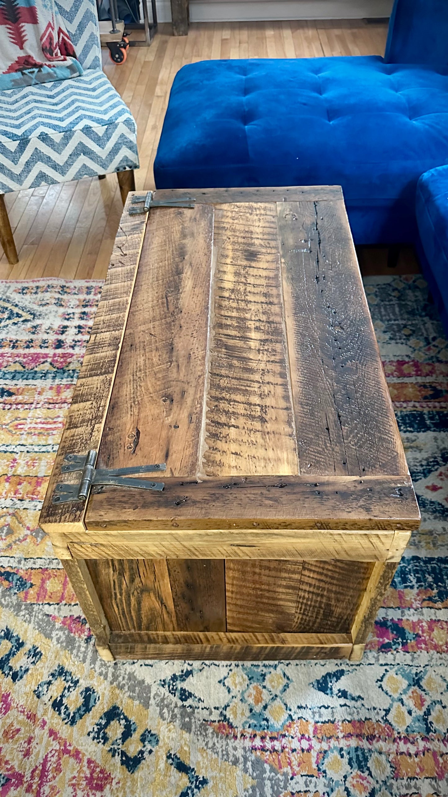 3’ L Rustic Mixed Reclaimed Wood Coffee Table / Storage Chest