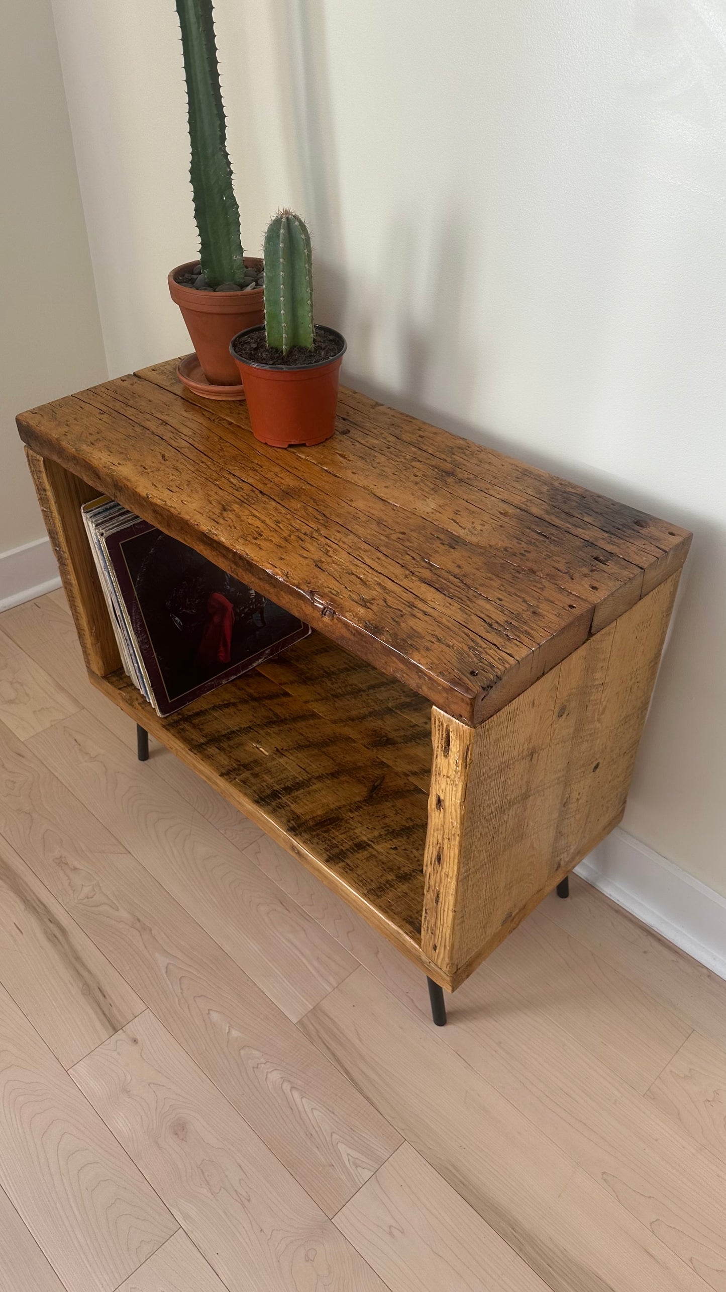 32” L Rustic Wood Vinyl / Side Table on Pin Legs