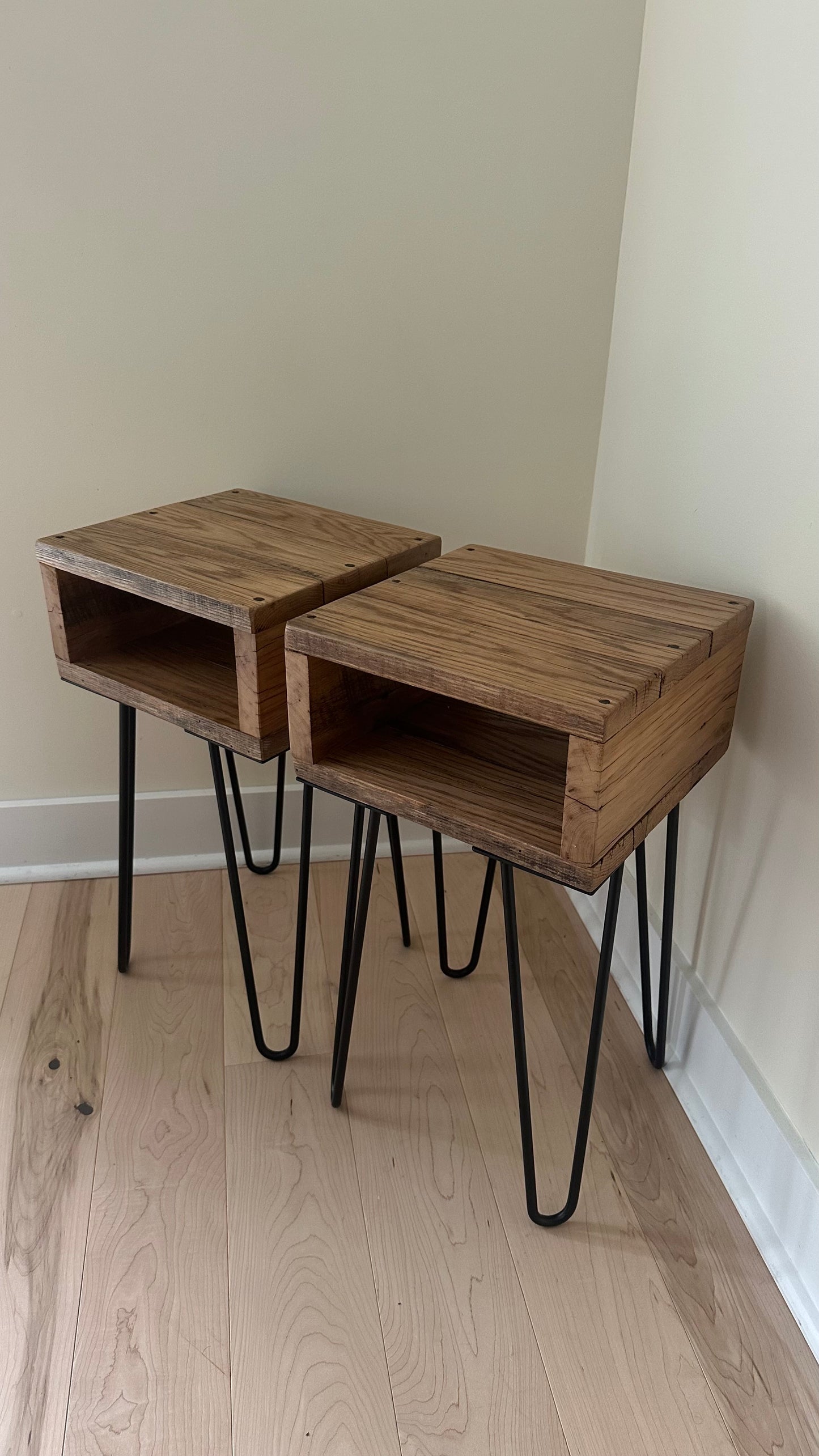 2 x Rustic Oak Wood Night Stands / Side Tables