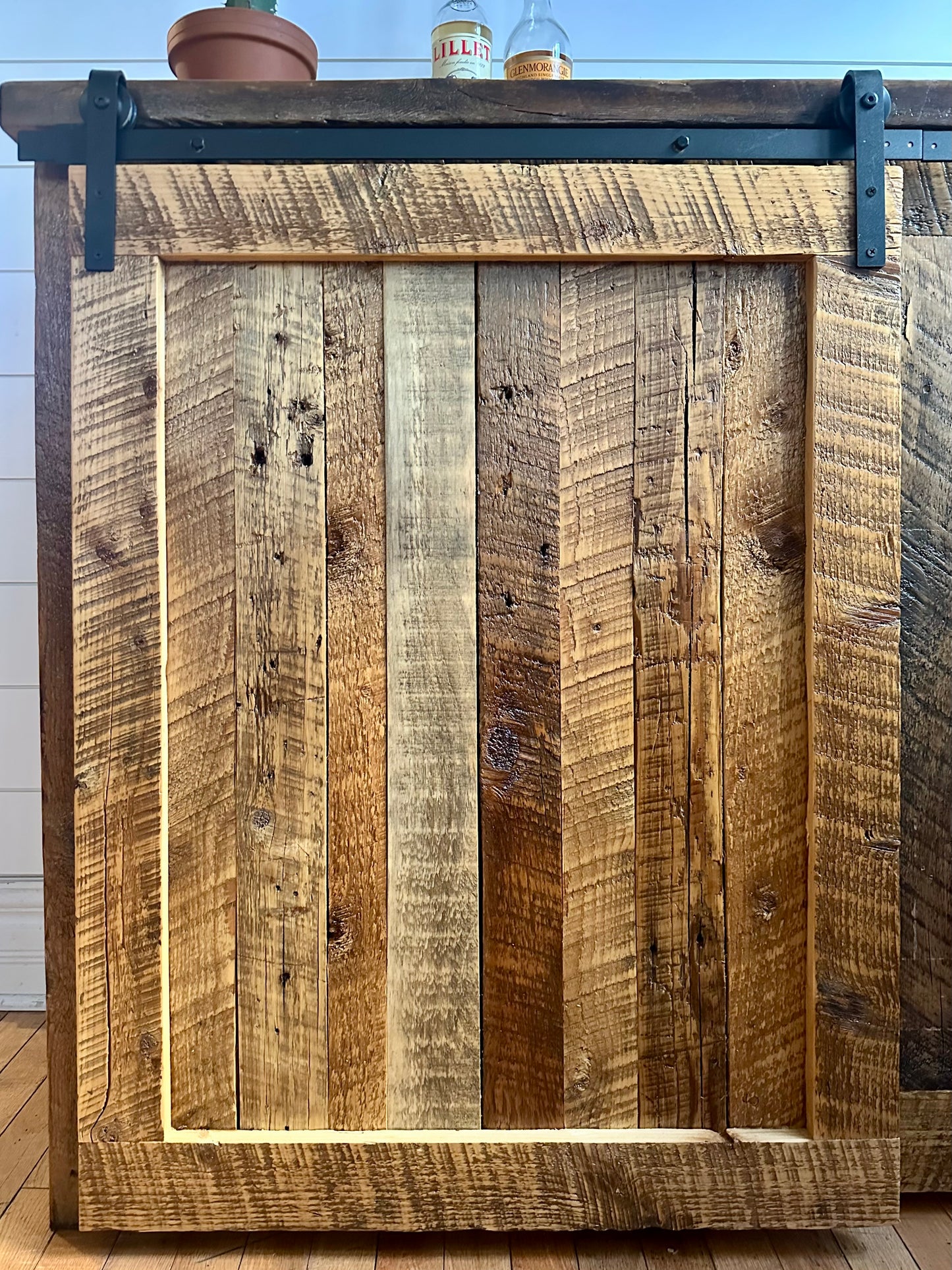 5’ L Rustic Reclaimed Wood Barn Door Cabinet