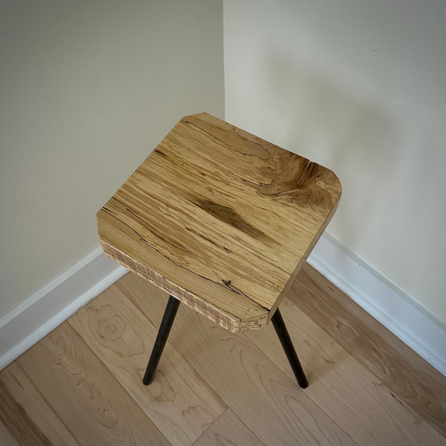 Wood side table / plant stand on steel tripod base