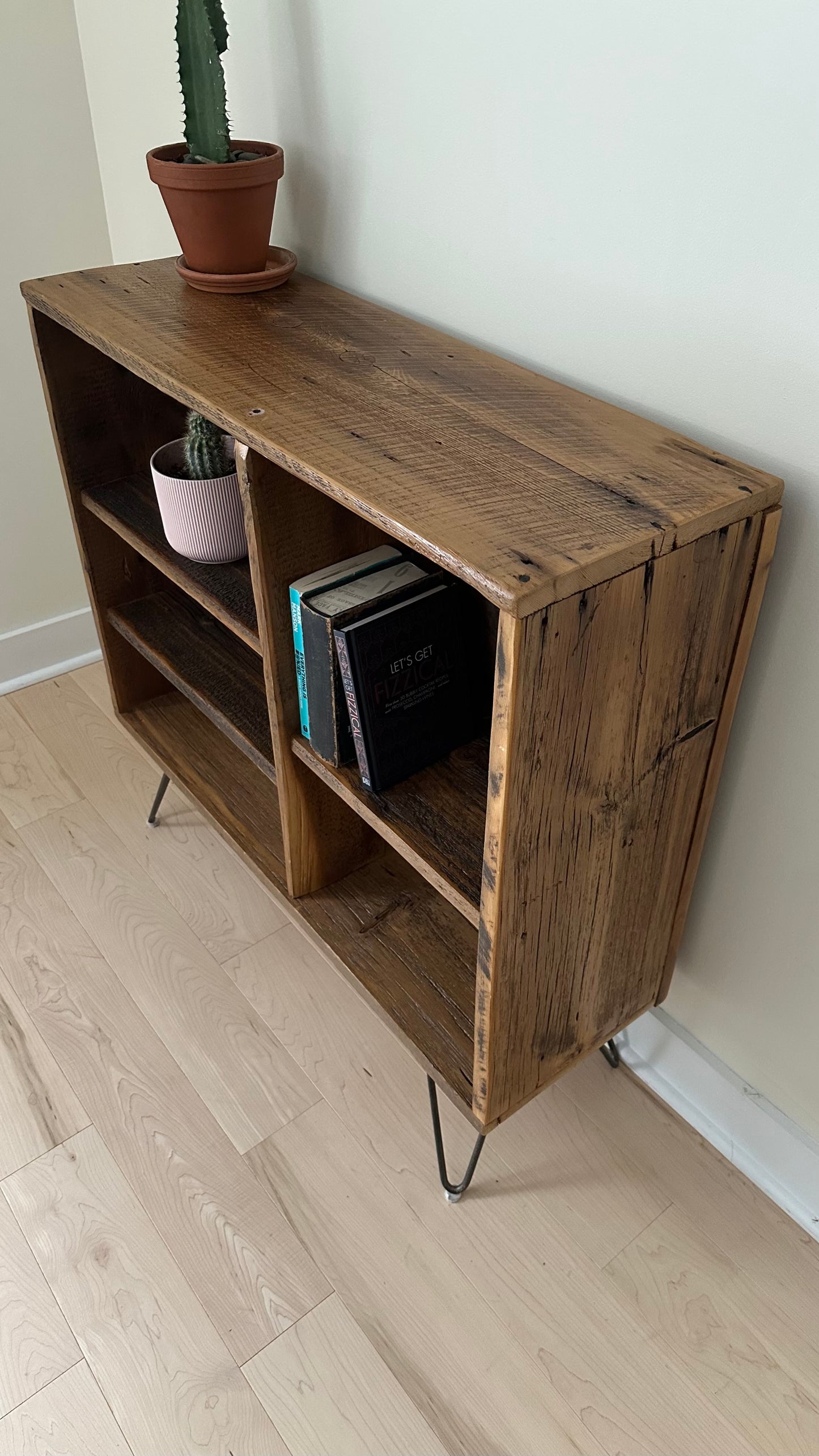 3’ L Rustic Reclaimed Wood Media Stand / Table
