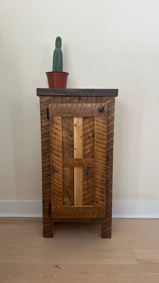 1 x Rustic Reclaimed Wood Compact Cabinet / Night Stand