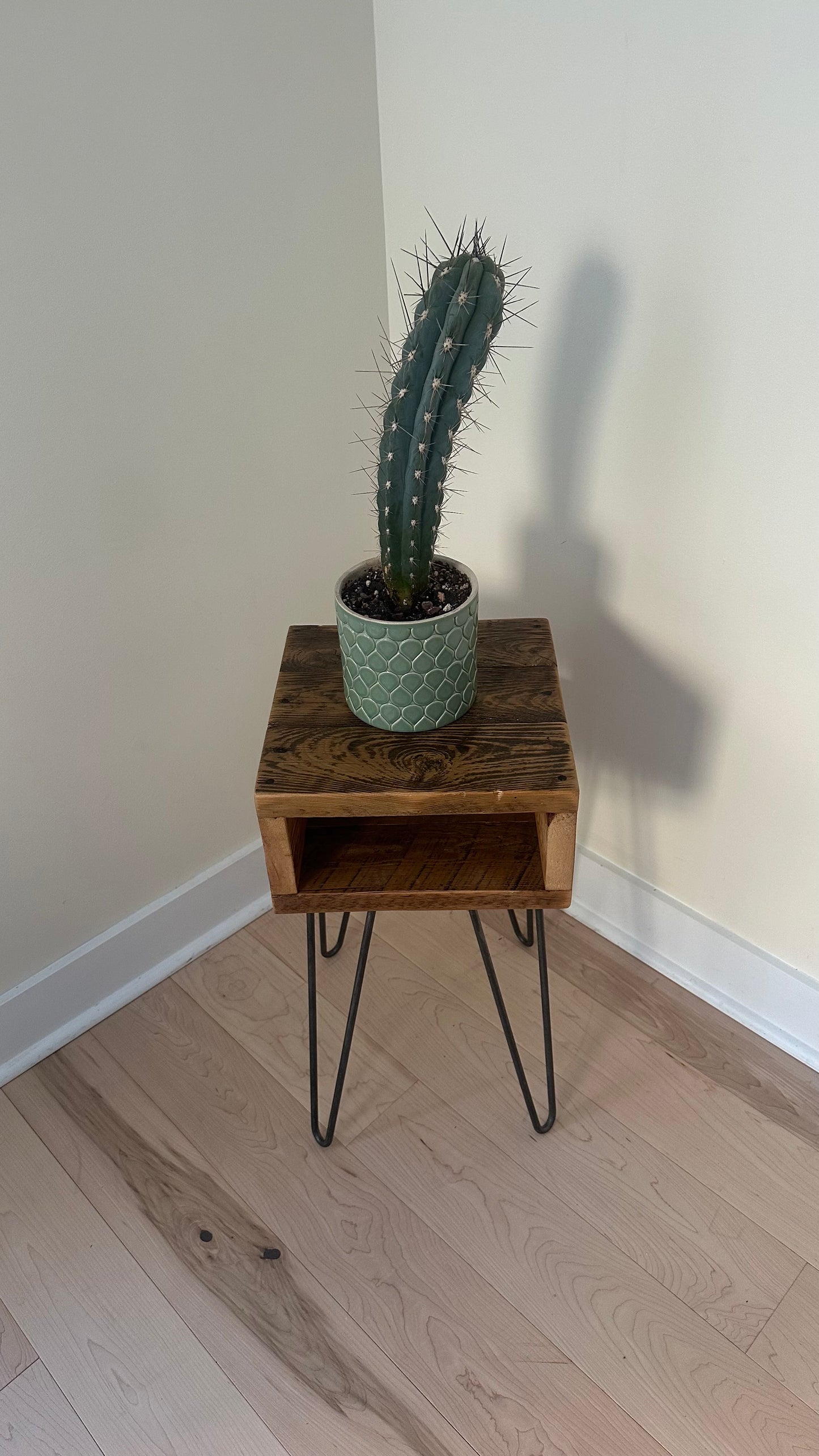 Set of 2 x Rustic Wood Side Tables / Night Stands