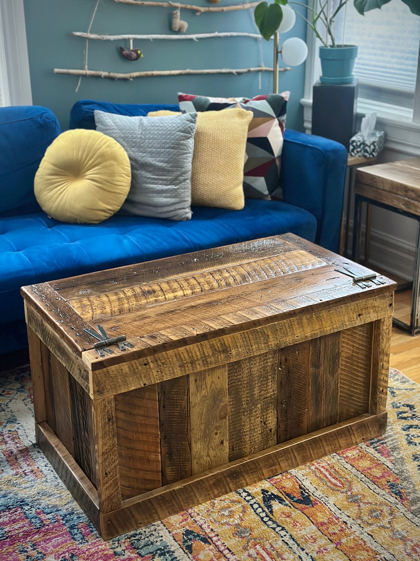3’ L Rustic Mixed Reclaimed Wood Coffee Table / Storage Chest